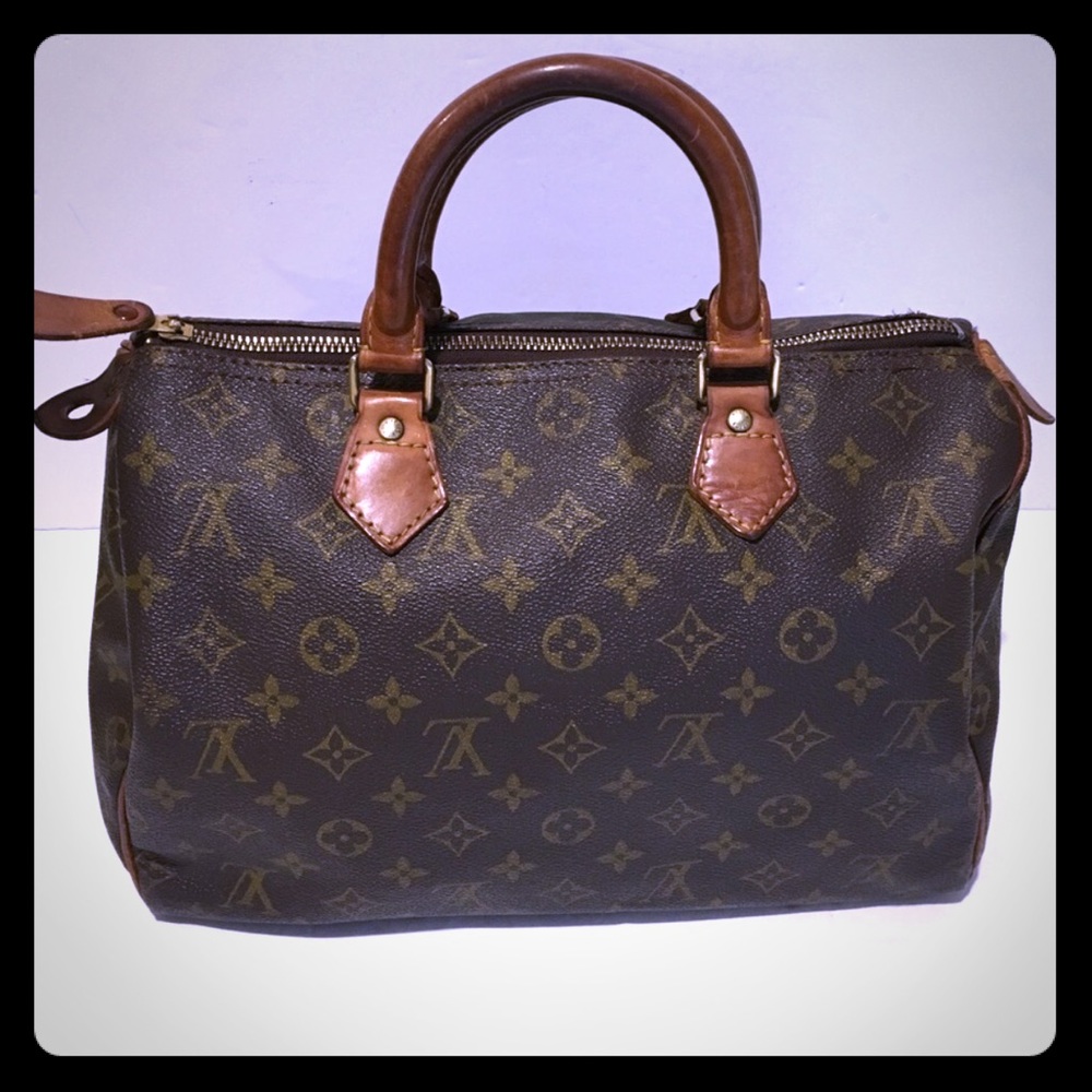 LV 💯 authentic vintage make an offer :)